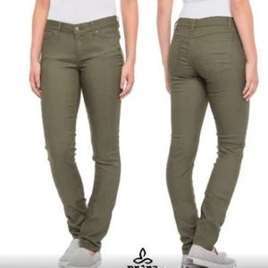 Prana Kara Jeans in Camo size 8 NWOT